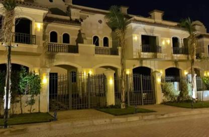فيلا - 4 غرف نوم - 3 حمامات للبيع في الباتيو 5 ايست - الباتيو - كمبوندات الشروق - مدينة الشروق - القاهرة