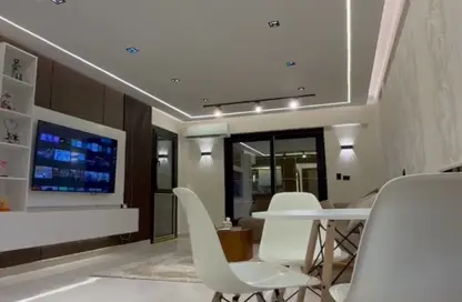 Apartment - 3 Bedrooms - 3 Bathrooms for rent in Janna 2 - Sheikh Zayed Compounds - Sheikh Zayed City - Giza