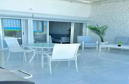 دوبلكس - 2 غرف نوم - 2 حمامات للبيع في أمواج - سيدي عبد الرحمن - الساحل الشمالي
