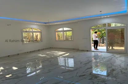 Villa - 4 Bedrooms - 5 Bathrooms for rent in Madinaty - Cairo