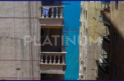 Apartment - 3 Bedrooms - 2 Bathrooms for sale in Al Geish Road - El Mandara - Hay Than El Montazah - Alexandria