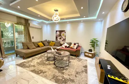 Apartment - 4 Bedrooms - 3 Bathrooms for rent in Shooting Club Street - Dokki - Giza