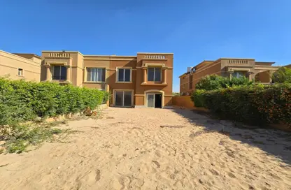 Twin House - 4 Bedrooms - 4 Bathrooms for sale in Royal Meadows - Sheikh Zayed Compounds - Sheikh Zayed City - Giza