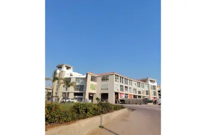 Apartment - 2 Bedrooms - 1 Bathroom for sale in Degla Palms - Al Wahat Road - 6 October City - Giza