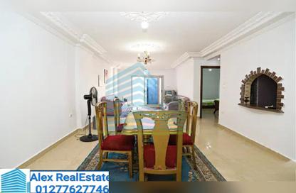 Apartment - 3 Bedrooms - 2 Bathrooms for rent in Al Ghardaqah St. - San Stefano - Hay Sharq - Alexandria