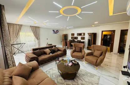 Villa - 3 Bedrooms - 3 Bathrooms for rent in Madinaty - Cairo