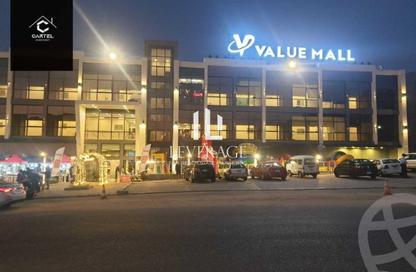 Retail - Studio - 4 Bathrooms for sale in El Shorouk Compounds - Shorouk City - Cairo