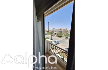 (بنتهاوس  (روف - 3 غرف نوم - 3 حمامات للبيع في ماونتن فيو تشيل اوت بارك - التوسعات الشمالية - مدينة 6 أكتوبر - الجيزة