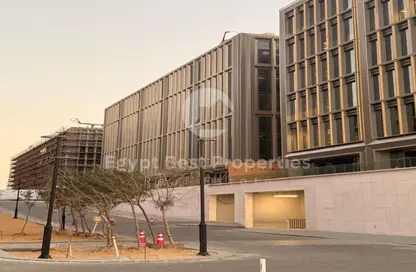 Office Space - Studio - 2 Bathrooms for sale in One Ninety - South Teseen St. - The 5th Settlement - New Cairo City - Cairo