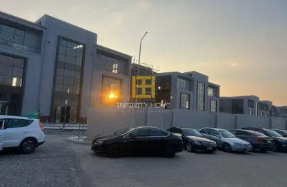 Office Space - Studio - 5 Bathrooms for sale in District 5 - 5th Settlement Compounds - The 5th Settlement - New Cairo City - Cairo