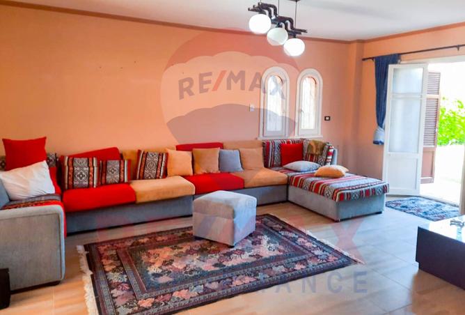 8221374 - Property Image 2