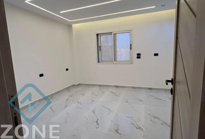 8508069 - Property Image 3