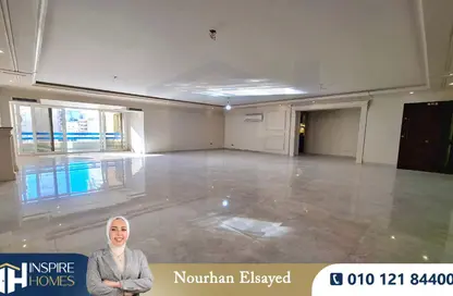 Apartment - 4 Bedrooms - 3 Bathrooms for rent in Zezenia - Hay Sharq - Alexandria