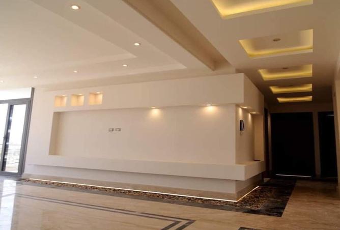 8321310 - Property Image 3