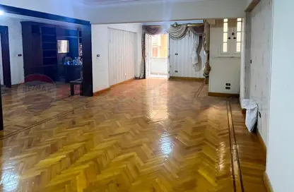 Apartment - 4 Bedrooms - 3 Bathrooms for rent in Janaklees - Hay Sharq - Alexandria