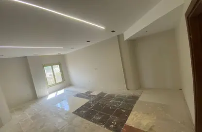 Apartment - 3 Bedrooms - 3 Bathrooms for sale in Al Joman - 7th District - Sheikh Zayed City - Giza