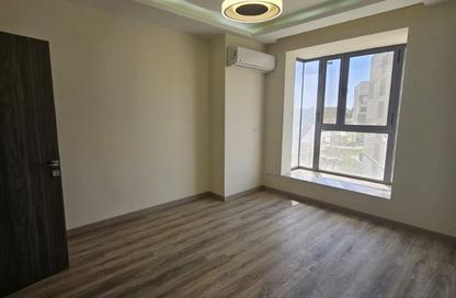 Apartment - 2 Bedrooms - 3 Bathrooms for sale in Eastown - 5th Settlement Compounds - The 5th Settlement - New Cairo City - Cairo