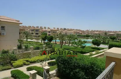 Villa - 5 Bedrooms - 4 Bathrooms for sale in Stone Park - 5th Settlement Compounds - The 5th Settlement - New Cairo City - Cairo