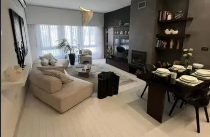 شقة - 2 غرف نوم - 2 حمامات للبيع في كمبوند البروج - كمبوندات الشروق - مدينة الشروق - القاهرة