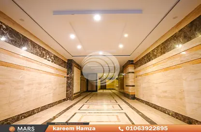 Apartment - 3 Bedrooms - 2 Bathrooms for sale in Khalil Mutran St. - Saba Basha - Hay Sharq - Alexandria
