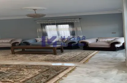 Apartment - 3 Bedrooms - 2 Bathrooms for rent in 1st Settlement Post office St. - The 1st Settlement - New Cairo City - Cairo