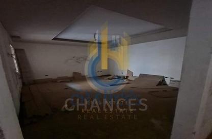 Apartment - 5 Bedrooms - 3 Bathrooms for sale in Sayed Darwish St. - Al Narges 7 - Al Narges - New Cairo City - Cairo