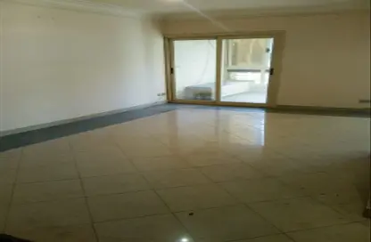 Apartment - 3 Bedrooms - 2 Bathrooms for rent in Al Merghany St. - Ard El Golf - Heliopolis - Masr El Gedida - Cairo