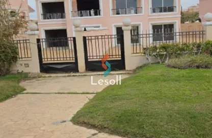 Roof - 2 Bedrooms - 1 Bathroom for sale in Cleopatra Palace - 5th District - Shorouk City - Cairo