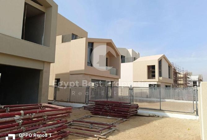 8320477 - Property Image 3