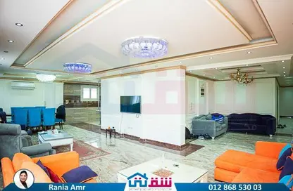 Apartment - 5 Bedrooms - 1 Bathroom for sale in Camp Chezar - Hay Wasat - Alexandria