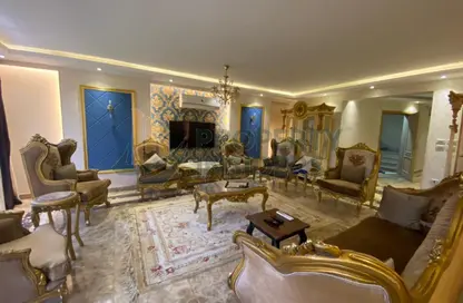 شقة - 3 غرف نوم - 3 حمامات للايجار في شارع البطل احمد عبد العزيز - المهندسين - الجيزة