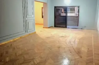 Apartment - 3 Bedrooms - 2 Bathrooms for rent in Mohandessin - Giza Apartment - 3 Bedrooms - 2 Bathrooms for rent in Mohandessin - Giza