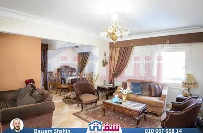 Apartment - 4 Bedrooms - 2 Bathrooms for sale in Mostafa Kamel St. - Abu Qir - Hay Than El Montazah - Alexandria