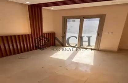 Apartment - 3 Bedrooms - 2 Bathrooms for rent in Galleria Moon Valley - South Investors Area - New Cairo City - Cairo
