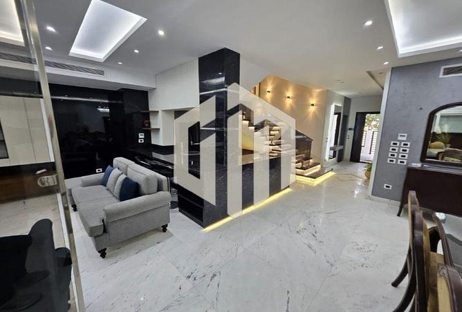 8383011 - Property Main Image