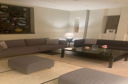 Villa - 5 Bedrooms - 4 Bathrooms for sale in Palm Hills October - Cairo Alexandria Desert Road - 6 October City - Giza