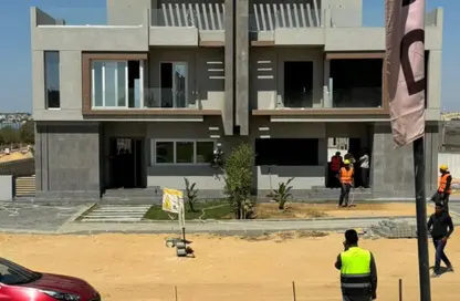 فيلا - 3 غرف نوم - 3 حمامات للبيع في في ليفيلز - كمبوندات الشيخ زايد - الشيخ زايد - الجيزة