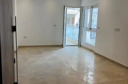 Apartment - 2 Bedrooms - 2 Bathrooms for sale in Mountain View iCity October - 6 October Compounds - 6 October City - Giza