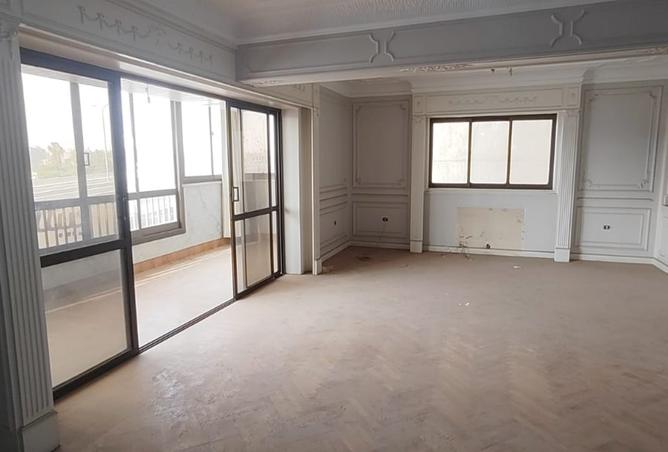 8092410 - Property Image 2