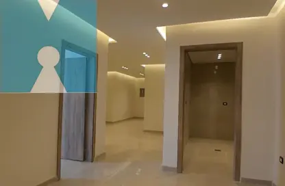 Apartment - 3 Bedrooms - 2 Bathrooms for sale in Al Mesaha St. - Dokki - Giza