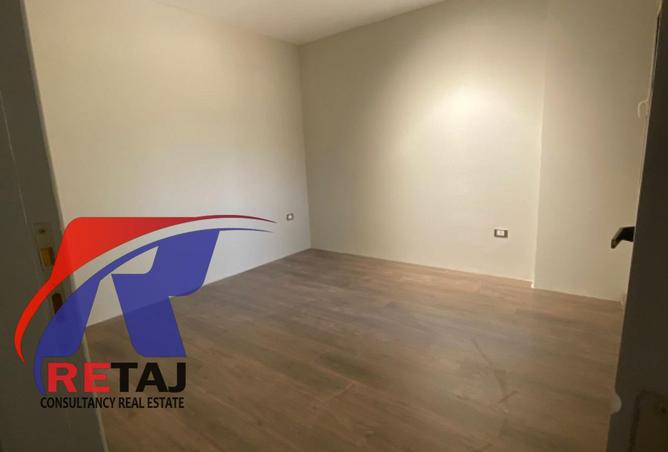 8259016 - Property Image 3