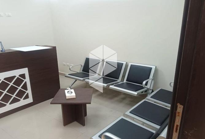 8193019 - Property Image 2