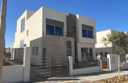 Townhouse - 3 Bedrooms - 4 Bathrooms for sale in Palm Hills New Cairo - 5th Settlement Compounds - The 5th Settlement - New Cairo City - Cairo