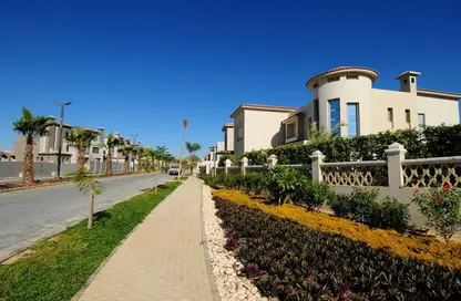Villa - 5 Bedrooms - 6 Bathrooms for sale in New Giza - Cairo Alexandria Desert Road - 6 October City - Giza