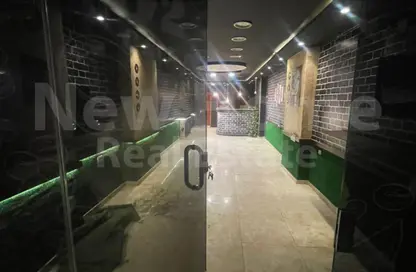 محل تجاري - استوديو - 2 حمامات للبيع في ميدان جليم - جليم - حي شرق - الاسكندرية