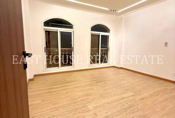 8182830 - Property Image 3