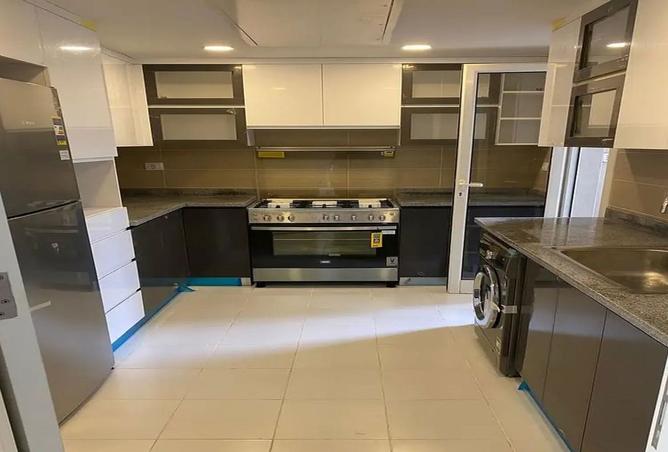 8303642 - Property Image 3