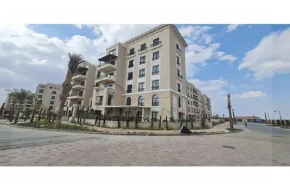 Apartment - 1 Bedroom - 1 Bathroom for sale in Village Views - Zed Towers - Sheikh Zayed Compounds - Sheikh Zayed City - Giza