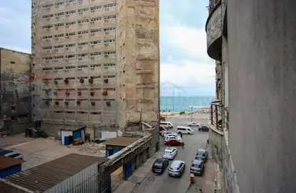 شقة - 3 غرف نوم - 2 حمامات للبيع في كليوباترا - حي شرق - الاسكندرية