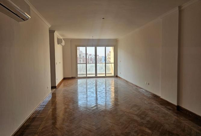 8308478 - Property Image 3